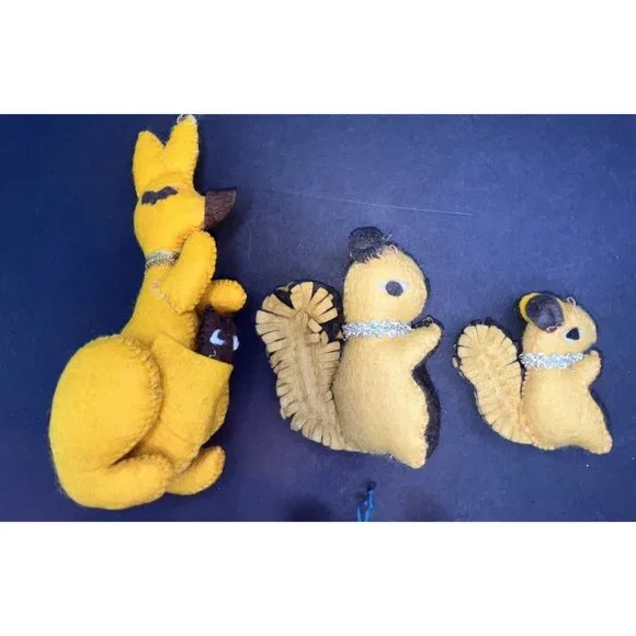 Mixed Lot 10 Bucilla Christmas Ornaments Animals Mouse Kangaroo Squirrel Robin + - Picture 4 of 6